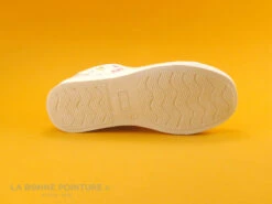 Chipie VOUTI Blanc Papillons - Basket Fille -Tendance Pieds cd24607c73b9e66c561f35ea11d5d5ef 2765501 156241