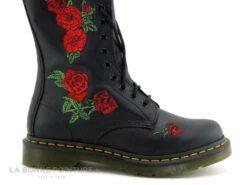 Dr. Martens DR Martens 1914 VONDA Black - Roses Brodees - Bottine 13 Dr. Martens DR Martens 1914 VONDA Black - Roses Brodees - Bottine -Tendance Pieds cd24607c73b9e66c561f35ea11d5d5ef img 8460.jpg 127189